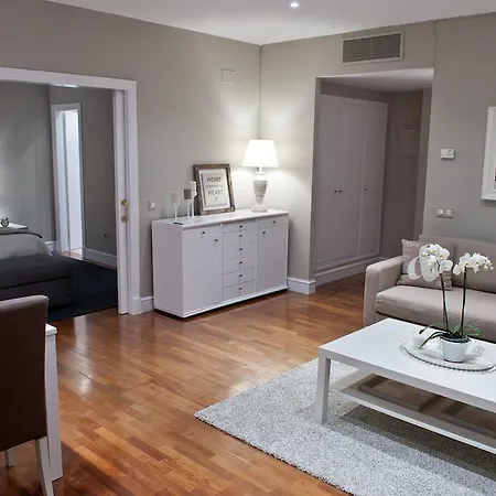 Atico Paseo De Gracia Appartement *